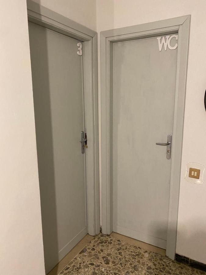 Live In Pisa - 250M Dalla Stazione Centrale Di Pisa Hotel Kültér fotó